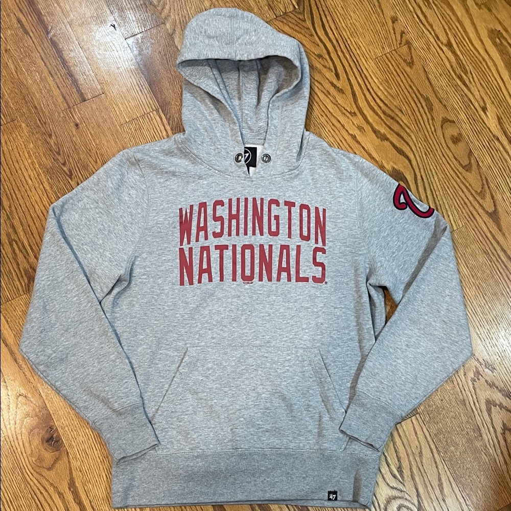 Men’s Washington Nationals ‘47 Brand Hoodie/Sweatshirt. Size Medium. Like New.
